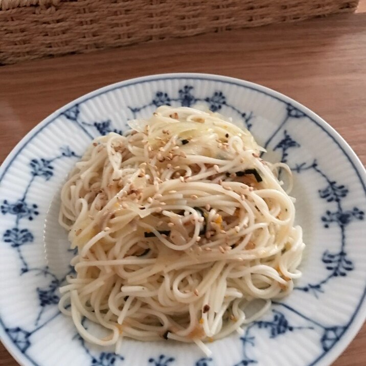 玉ねぎとそうめんののりたま鰹節炒め